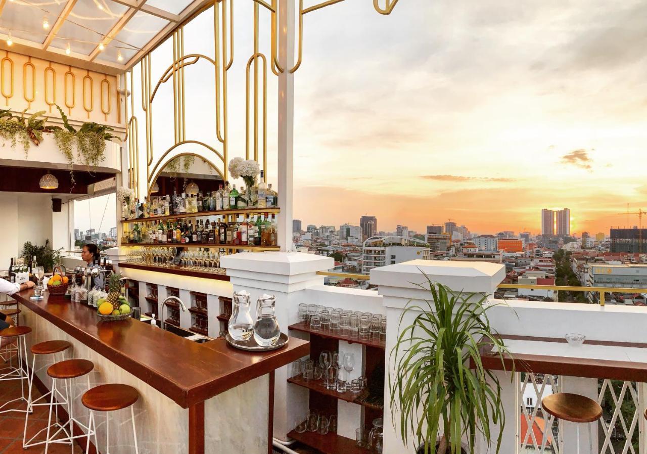 Point Boutique Hotel Phnom Penh Exterior photo